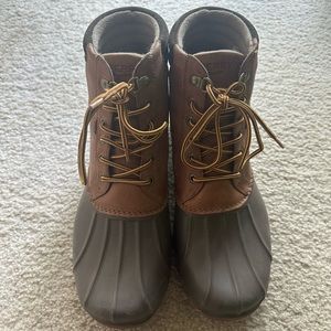 Sperry winter boots waterproof